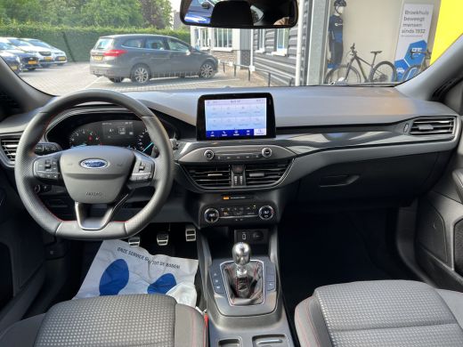 Ford FOCUS Wagon 1.0 125PK ST Line | TREKHAAK| PARKEERSENS. V+A| CLIMATE CONTROL| NAVIGATIE| CRIOSE CONTROL| MISTL... ActivLease financial lease