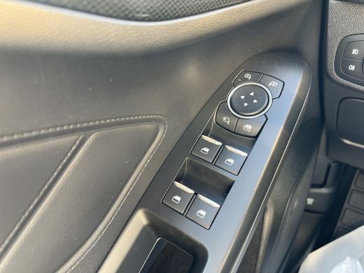 Ford FOCUS Wagon 1.0 125PK ST Line | TREKHAAK| PARKEERSENS. V+A| CLIMATE CONTROL| NAVIGATIE| CRIOSE CONTROL| MISTL... ActivLease financial lease