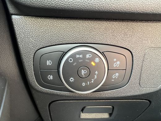 Ford FOCUS Wagon 1.0 125PK ST Line | TREKHAAK| PARKEERSENS. V+A| CLIMATE CONTROL| NAVIGATIE| CRIOSE CONTROL| MISTL... ActivLease financial lease