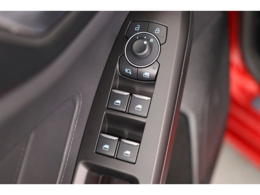 Ford FOCUS Wagon 1.0 EcoBoost 125PK Hybrid ST Line X | Stoel-/stuurverwarming | AGR Stoelen | Camera | Led | Sync4... ActivLease financial lease