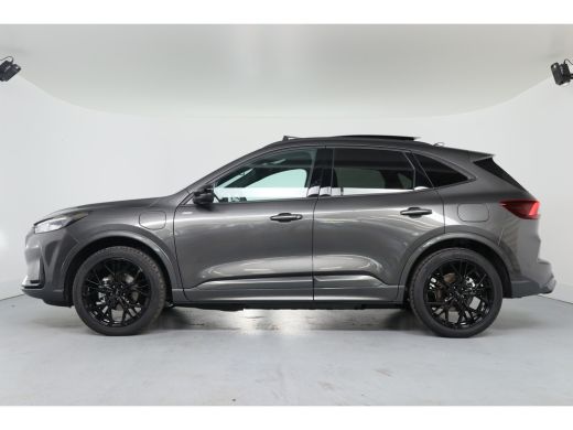 Ford Kuga 2.5 PHEV ST-Line | Black-Edition | Wegklapbare Trekhaak | Panoramadak | Winter Pack ActivLease financial lease