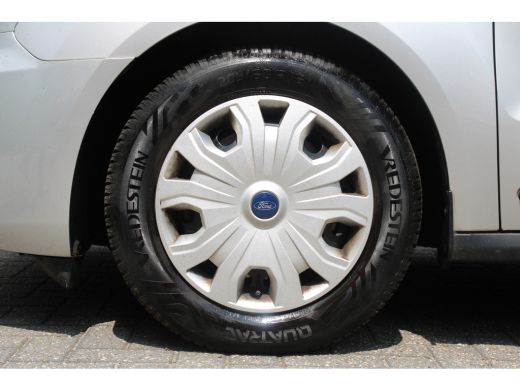 Ford Transit Connect 1.5EB L2 | NL-AUTO! | DEALER OH! | NAVI | CAMERA | CRUISE | 1 EIGENAAR! | PARKEERSENSOREN | VOORR... ActivLease financial lease