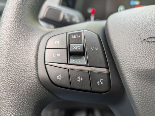 Ford Transit Courier 1.0 EcoBoost Trend 125pk | Parkeersensoren | Clima | Schuifdeur | Cruise Control | DAB | Bleutoot... ActivLease financial lease