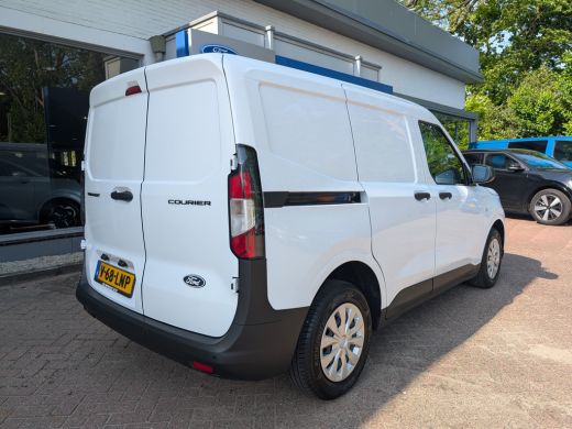 Ford Transit Courier 1.0 EcoBoost Trend 125pk | Parkeersensoren | Clima | Schuifdeur | Cruise Control | DAB | Bleutoot... ActivLease financial lease