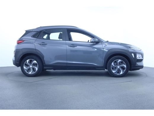 Hyundai Kona Advanced Camera | Clima | Apple/Android Carplay | Trekhaak Afneembaar | Cruise | Achterlichten LE... ActivLease financial lease