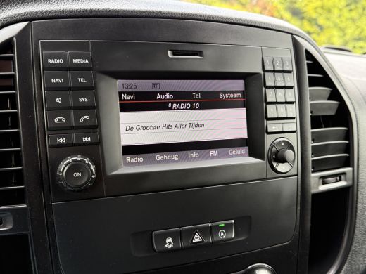 Mercedes Vito 114 CDI 136 PK / L2H1 / AIRCO / CRUISE / CAMERA / NAVI / TREKHAAK ActivLease financial lease