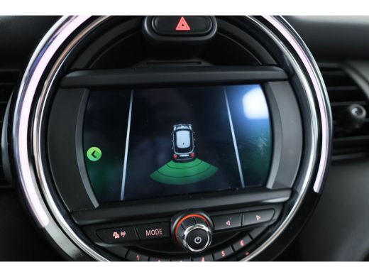 Mini Mini 1.5 Cooper Business Edition | Automaat | Climate control | Cruise control | Dealer onderhouden | ActivLease financial lease