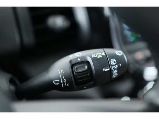 Mini Mini 1.5 Cooper Business Edition | Automaat | Climate control | Cruise control | Dealer onderhouden | ActivLease financial lease