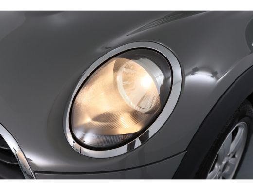 Mini Mini 1.5 One First | Dealer Onderhouden! | Airco | Parkeersensoren | Lichtmetalen Velgen | Bluetooth |... ActivLease financial lease