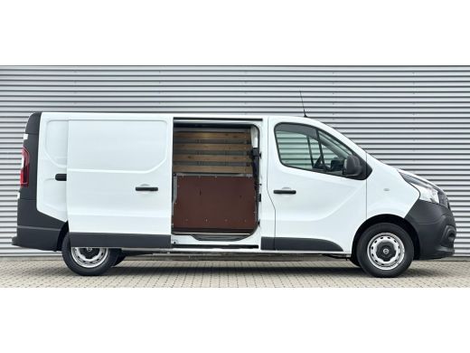 Nissan NV300 2.0 dCi 120 L2H1 ActivLease financial lease