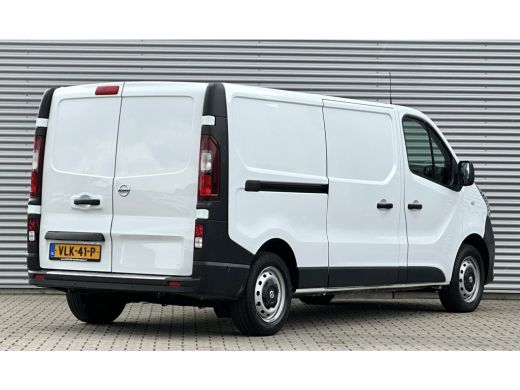 Nissan NV300 2.0 dCi 120 L2H1 ActivLease financial lease