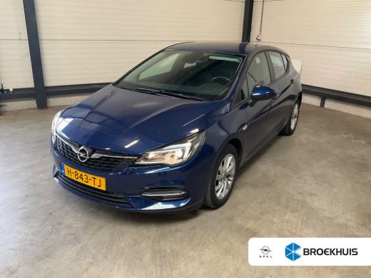 Opel Astra 1.2 Edition | PARKEERSENSOREN V+A | ACHTERUITRIJCAMERA | AGR STOELEN | 16'' LICHTMETALEN VELGEN |... Opel Astra 1.2 Edition | PARKEERSENSOREN V+A | ACHTERUITRIJCAMERA | AGR STOELEN | 16'' LICHTMETALEN VELGEN |...