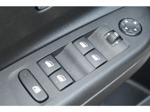 Opel Corsa 1.2 GS Line 100 PK | CarPlay | LED | Cruise | 16" LMV | Airco | DAB | 100 PK | CarPlay | LED | Cr... ActivLease financial lease