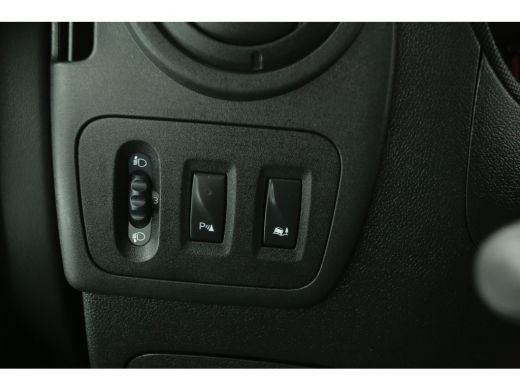 Opel Movano 2.3 CDTI L3H2 Airco Camera Cruise Trekhaak Navi 3 Persoons Imperiaal PDC ActivLease financial lease