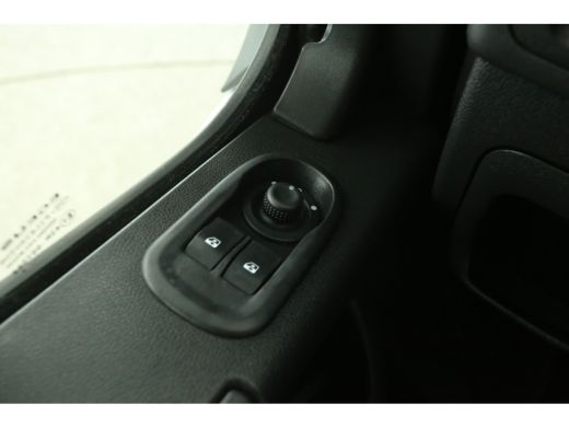 Opel Movano 2.3 CDTI L3H2 Airco Camera Cruise Trekhaak Navi 3 Persoons Imperiaal PDC ActivLease financial lease