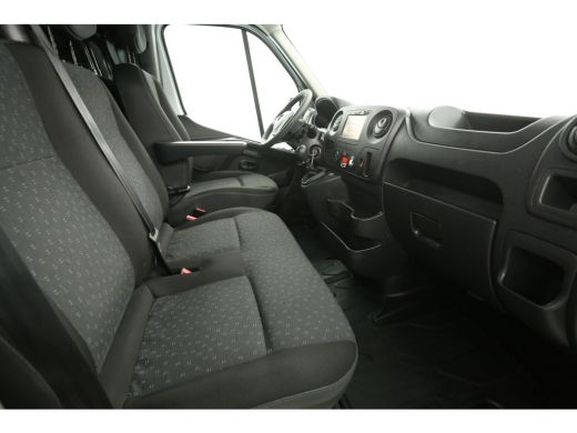Opel Movano 2.3 CDTI L3H2 Airco Camera Cruise Trekhaak Navi 3 Persoons Imperiaal PDC ActivLease financial lease