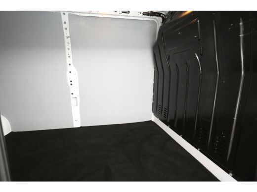 Opel Movano 2.3 CDTI L3H2 Airco Camera Cruise Trekhaak Navi 3 Persoons Imperiaal PDC ActivLease financial lease