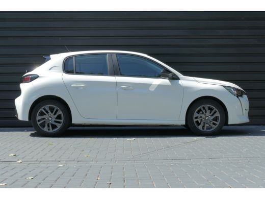 Peugeot 208 1.2 PURETECH 100PK ACTIVE PACK NAVI / AIRCO / 16''LMV / CRUISECONTROL / BLUETOOTH / 1E EIGENAAR !! ActivLease financial lease