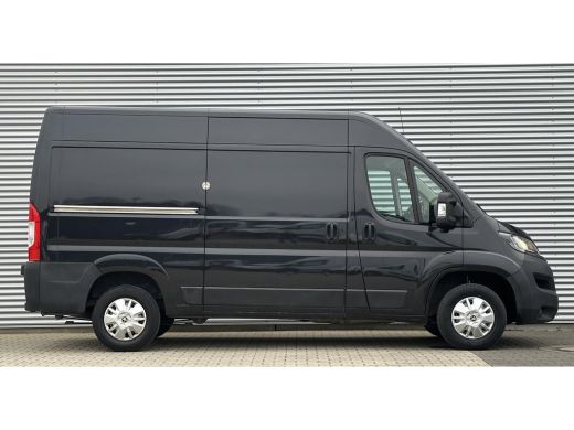Peugeot Boxer 335 2.0 BlueHDI L2H2 Pro ActivLease financial lease