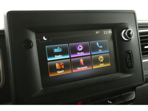 Renault Master T33 2.3 dCi L2H2 150PK Camera Cruise Carplay LED Airco Navigatie Trekhaak 3 Persoons PDC ActivLease financial lease