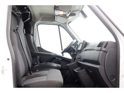 Renault Master T35 2.3 dCi 135pk L2H2 Comfort Airco/Navi 09-2022 ActivLease financial lease