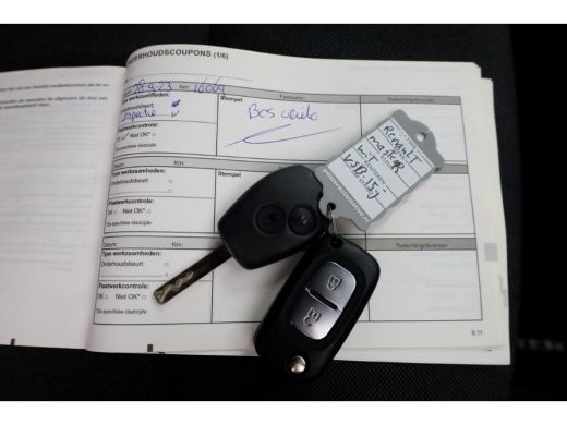 Renault Master T35 2.3 dCi 135pk L2H2 Comfort Airco/Navi 09-2022 ActivLease financial lease