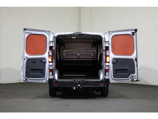 Renault Trafic 2.0 dCi 150pk L2 H1 Automaat Airco Navigatie Camera 2x Schuifdeur ActivLease financial lease