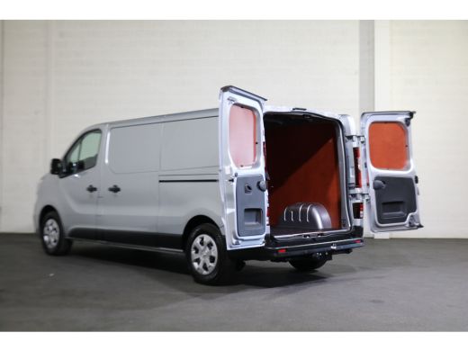 Renault Trafic 2.0 dCi 150pk L2 H1 Automaat Airco Navigatie Camera 2x Schuifdeur ActivLease financial lease