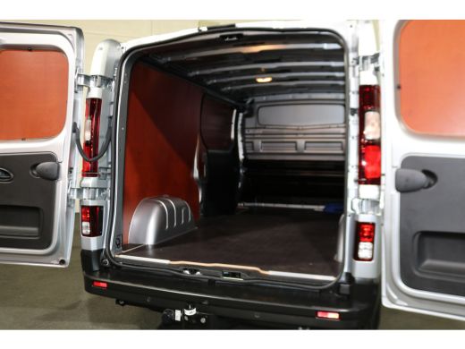 Renault Trafic 2.0 dCi 150pk L2 H1 Automaat Airco Navigatie Camera 2x Schuifdeur ActivLease financial lease