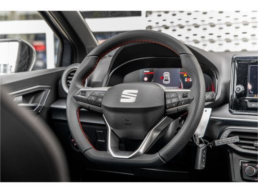 Seat Ibiza 1.0 EcoTSI FR Anniversary | Sportstoelen | Panorama Dak | App-Connect | 18'' LMV | Cruise Control... ActivLease financial lease