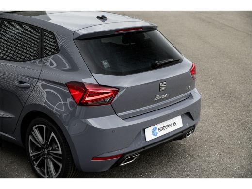 Seat Ibiza 1.0 EcoTSI FR Anniversary | Sportstoelen | Panorama Dak | App-Connect | 18'' LMV | Cruise Control... ActivLease financial lease