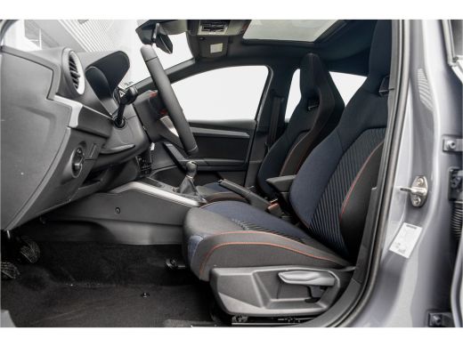 Seat Ibiza 1.0 EcoTSI FR Anniversary | Sportstoelen | Panorama Dak | App-Connect | 18'' LMV | Cruise Control... ActivLease financial lease