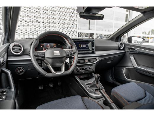 Seat Ibiza 1.0 EcoTSI FR Anniversary | Sportstoelen | Panorama Dak | App-Connect | 18'' LMV | Cruise Control... ActivLease financial lease