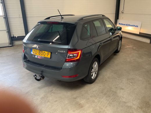 Skoda Fabia Combi 1.0 TSI Style | Achteruitrijcamera | Airco (automatisch) | Apple Carplay/Android Auto|telef... ActivLease financial lease