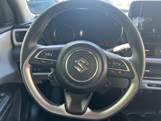 Suzuki Swift 1.2 Style Smart Hybrid ActivLease financial lease