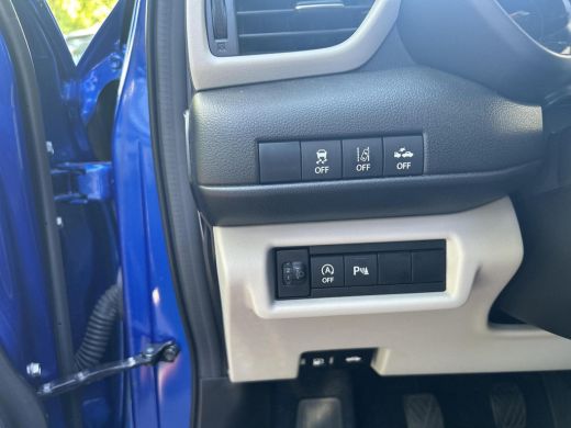 Suzuki Swift 1.2 Style Smart Hybrid ActivLease financial lease