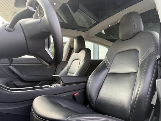 Tesla Model 3 Range Plus | Autopilot | Panorama | Leder | Navi | Camera ActivLease financial lease