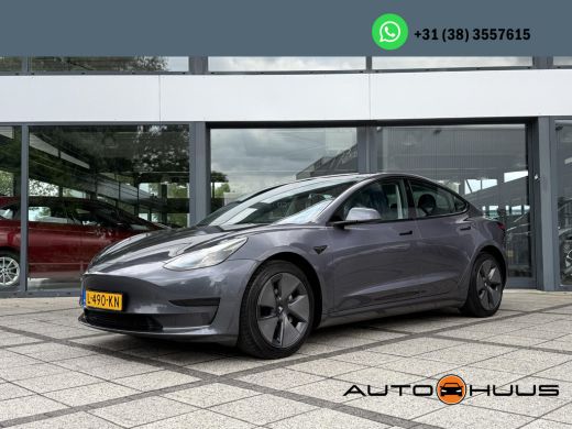 Tesla Model 3 Range Plus | Autopilot | Panorama | Leder | Navi | Camera Tesla Model 3 Range Plus | Autopilot | Panorama | Leder | Navi | Camera