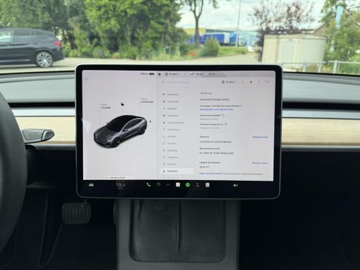 Tesla Model 3 Range Plus | Autopilot | Panorama | Leder | Navi | Camera ActivLease financial lease
