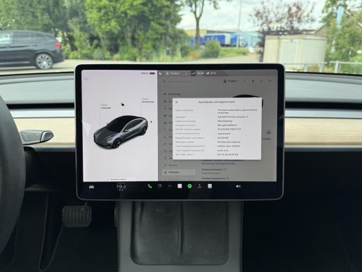 Tesla Model 3 Range Plus | Autopilot | Panorama | Leder | Navi | Camera ActivLease financial lease