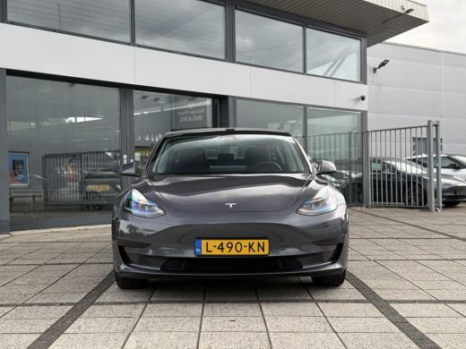 Tesla Model 3 Range Plus | Autopilot | Panorama | Leder | Navi | Camera ActivLease financial lease