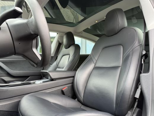 Tesla Model 3 Range Plus | Autopilot | Panorama | Leder | Navi | Camera ActivLease financial lease