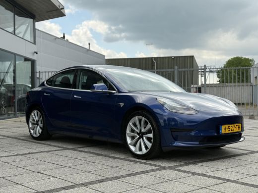 Tesla Model 3 Range Plus | Autopilot | Panorama | Leder | Navi | Camera ActivLease financial lease