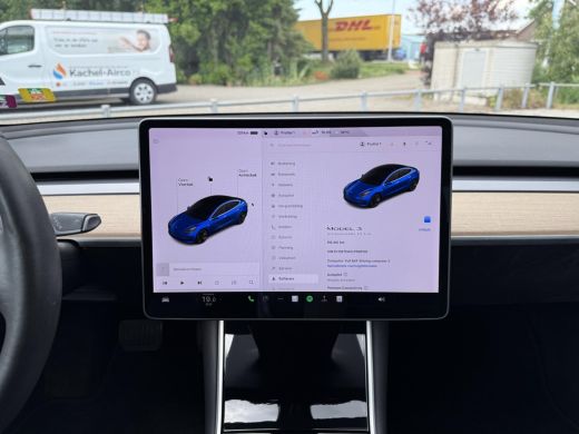 Tesla Model 3 Range Plus | Autopilot | Panorama | Leder | Navi | Camera ActivLease financial lease