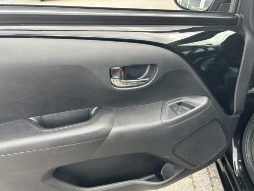Toyota Aygo 1.0 VVT-i x-cite Automaat ActivLease financial lease