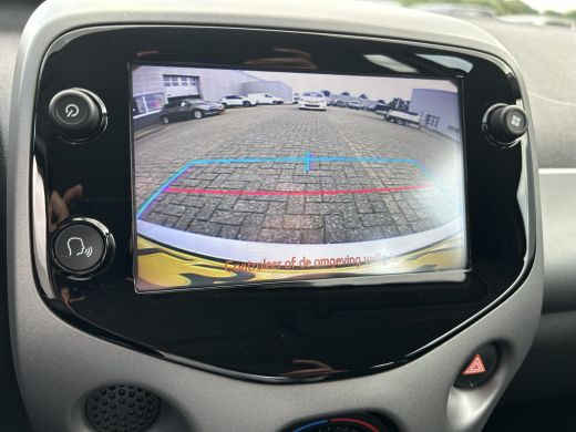 Toyota Aygo 1.0 VVT-i x-cite Automaat ActivLease financial lease