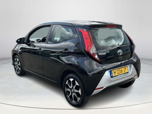 Toyota Aygo 1.0 VVT-i x-cite Automaat ActivLease financial lease