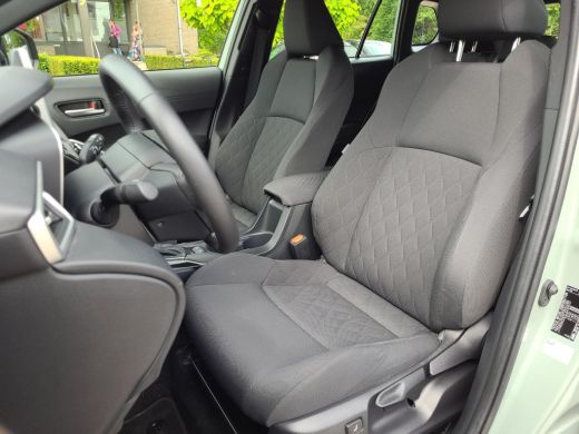 Toyota Corolla Cross 2.0 High Power Hybrid Active | Apple CarPlay | Navigatie | Stuur/Voorruit/Stoelverwarming | Rijkl... ActivLease financial lease