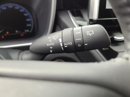 Toyota Corolla Cross 2.0 High Power Hybrid Active | Apple CarPlay | Navigatie | Stuur/Voorruit/Stoelverwarming | Rijkl... ActivLease financial lease
