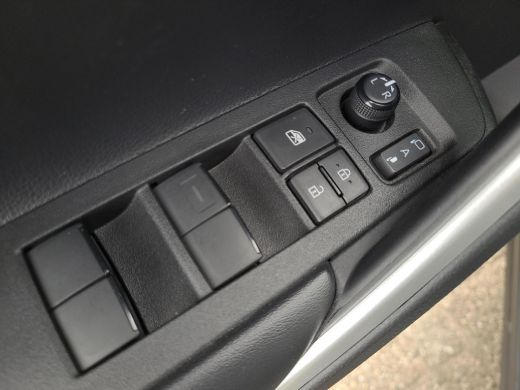 Toyota Corolla Cross 2.0 High Power Hybrid Active | Apple CarPlay | Navigatie | Stuur/Voorruit/Stoelverwarming | Rijkl... ActivLease financial lease